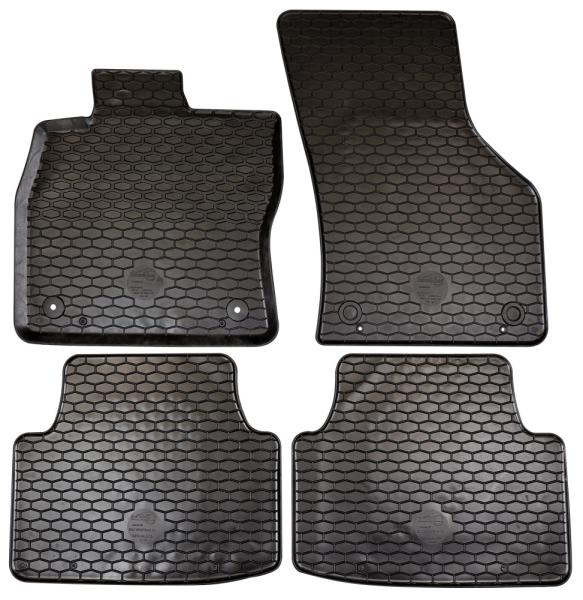 Tappeti TPE CUPRA Leon 5p. e Sportstourer 20> (no ibrida) - SEAT Leon IV 5p. e Sportstourer 20> (no ibrida a benzina)