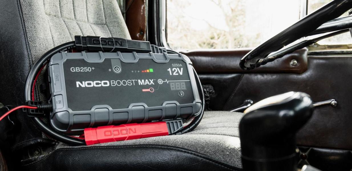 Avviatore al litio Boost Max 12V 5250A - immagine 6