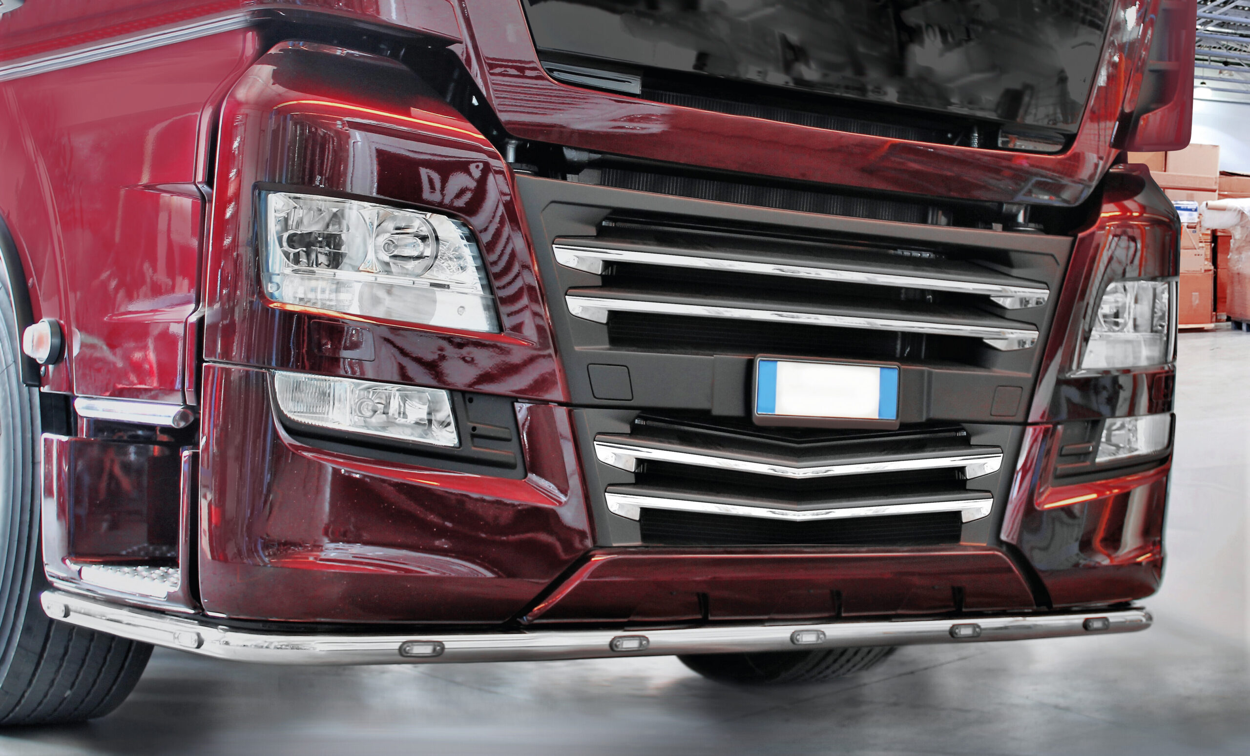 Barra paraurti, standard, 9 fori - compatibile per Man TGX (09/07>06/20) - immagine 2