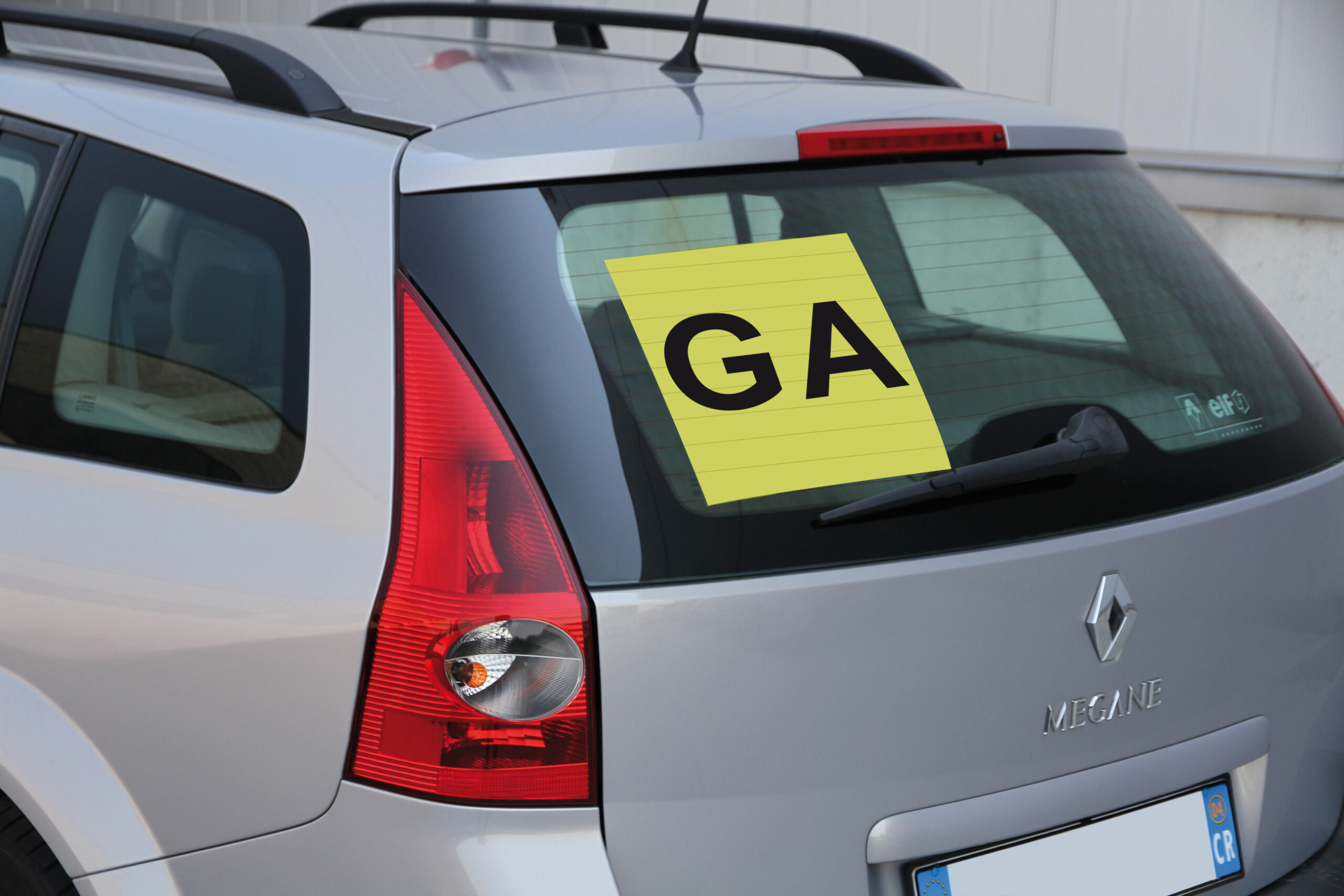 Contrassegno GA (Guida Accompagnata) - Posteriore - immagine 2