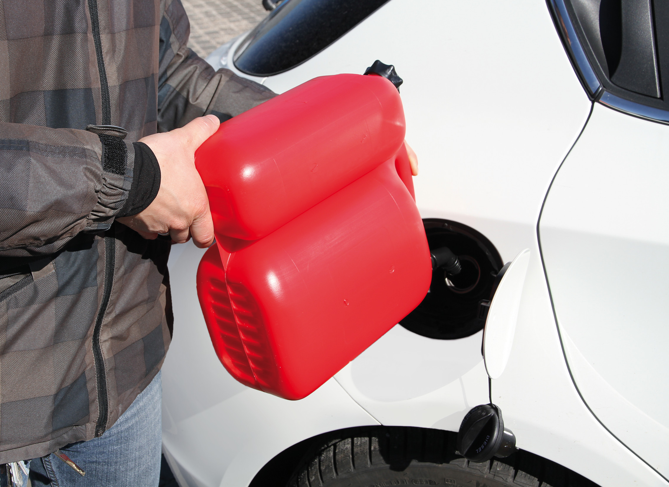 Tanica carburante a 2 comparti - 5,5+3 L - immagine 3