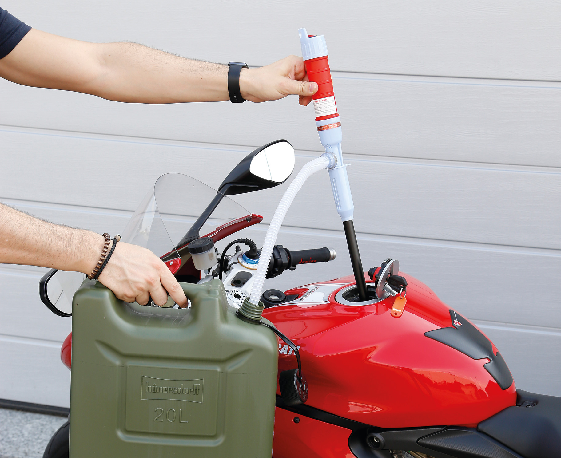 Pompa a batteria per travaso liquidi - 6 L/min - immagine 10