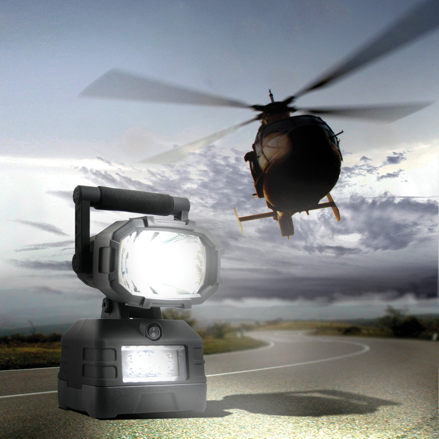 Pro Lite, Faro con proiettore HID Xenon 20W e lanterna 10 Led - 12/230V - immagine 3