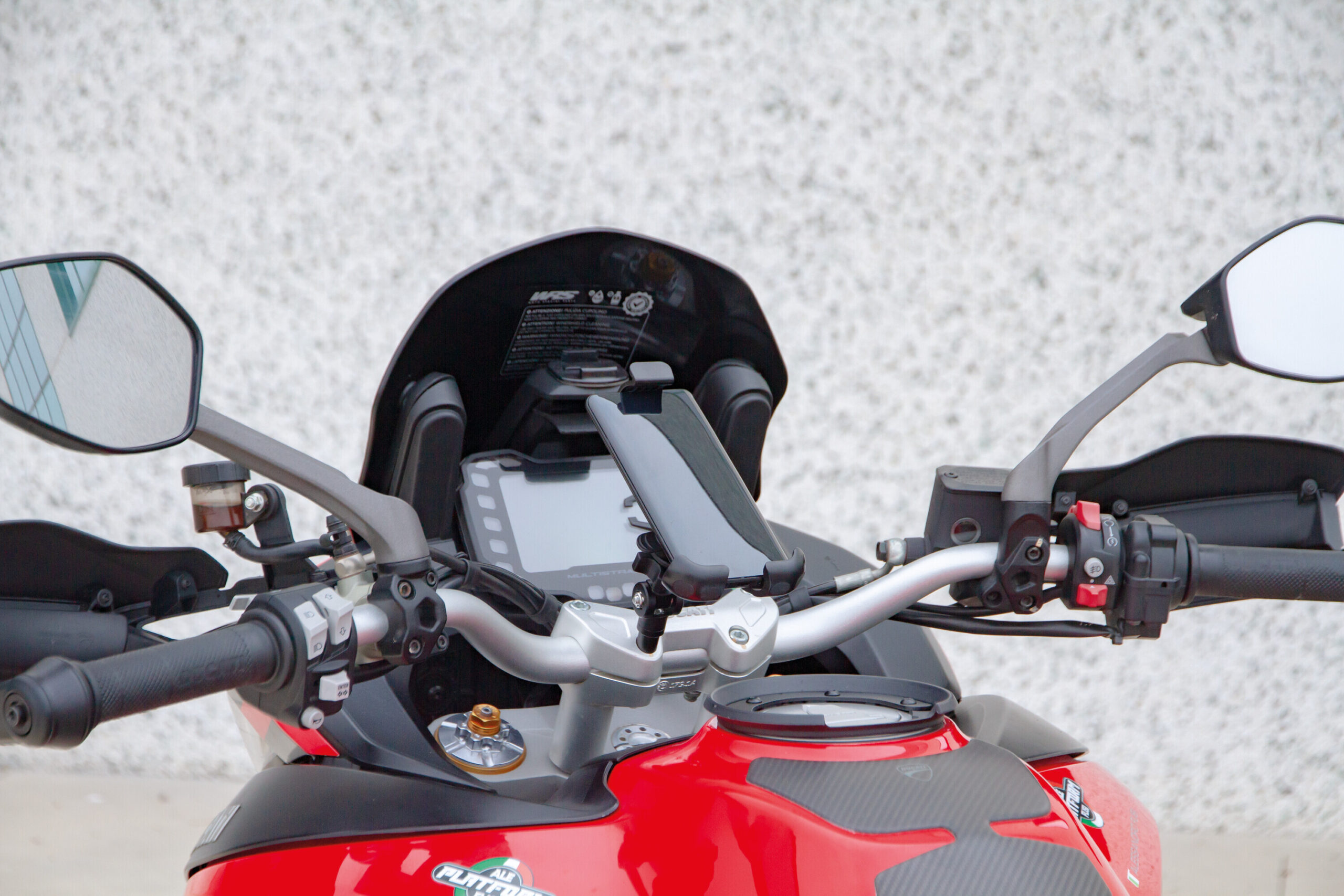 Titan M8 Pro, supporto con attacco per viti e riser M8 - immagine 8
