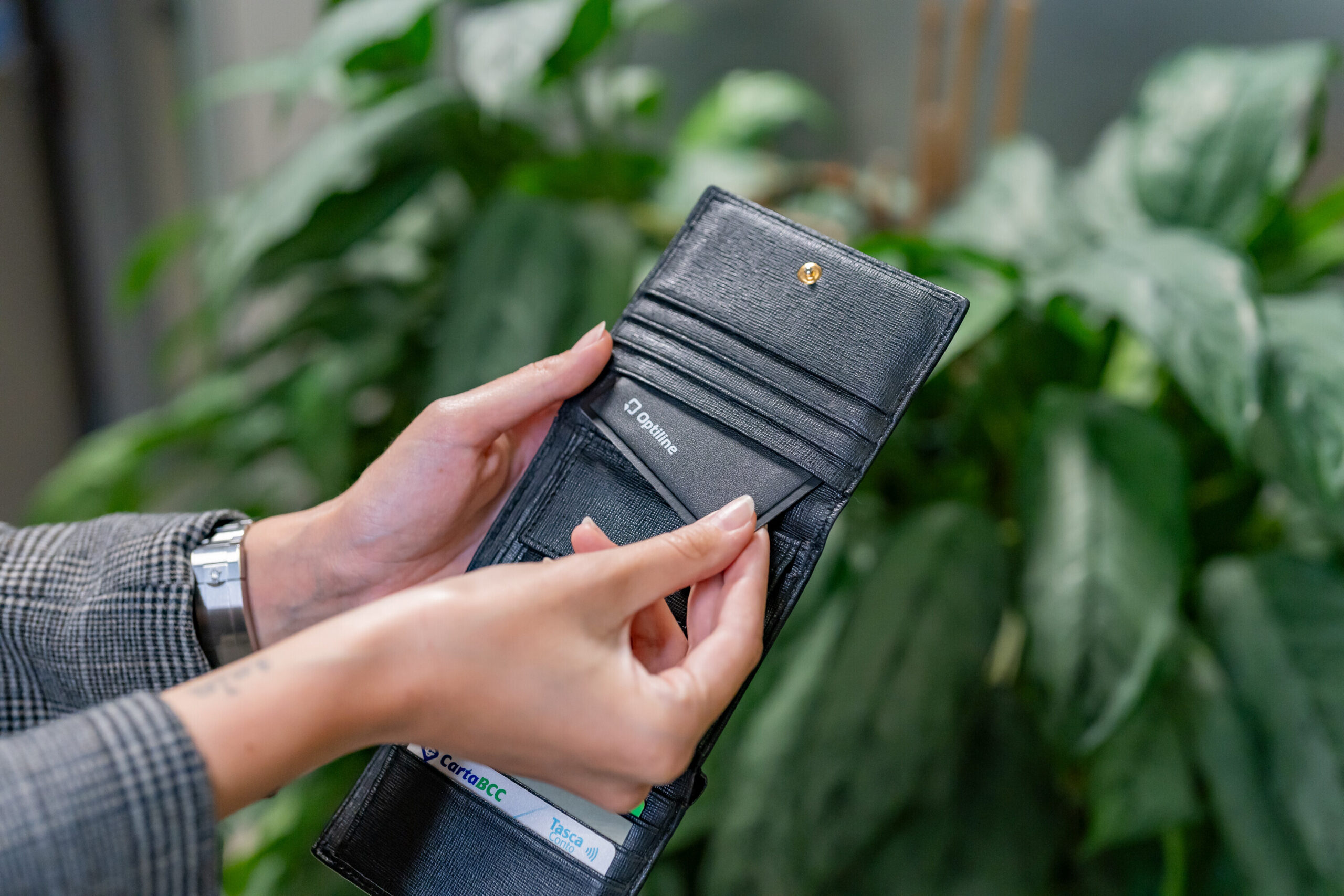 Opti Tracker Flex, Localizzatore Pieghevole Ultra-Sottile Adesivo - immagine 4