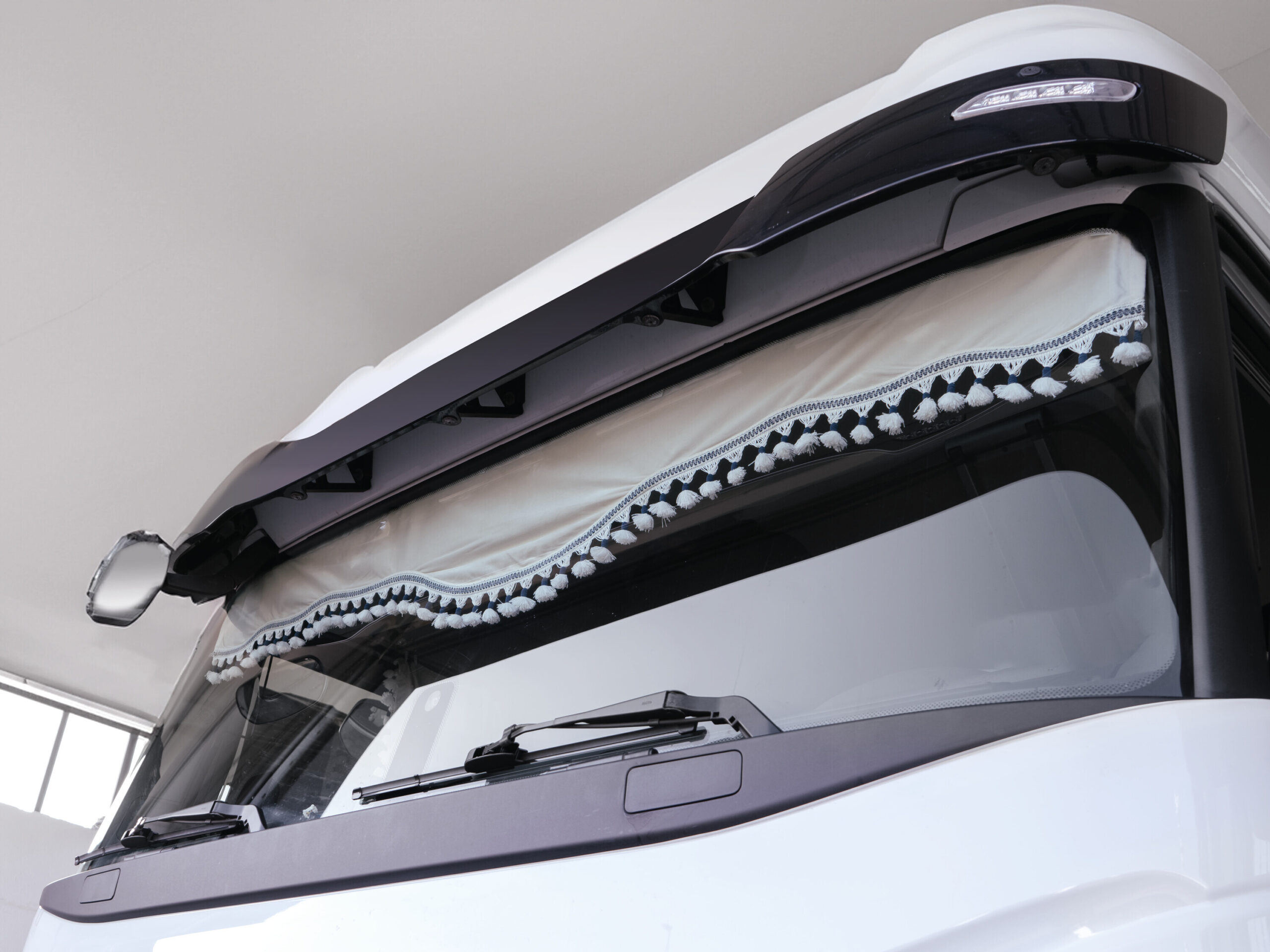 Luxury Smart, set tende in poliestere per camion - Panna/Blu - immagine 5