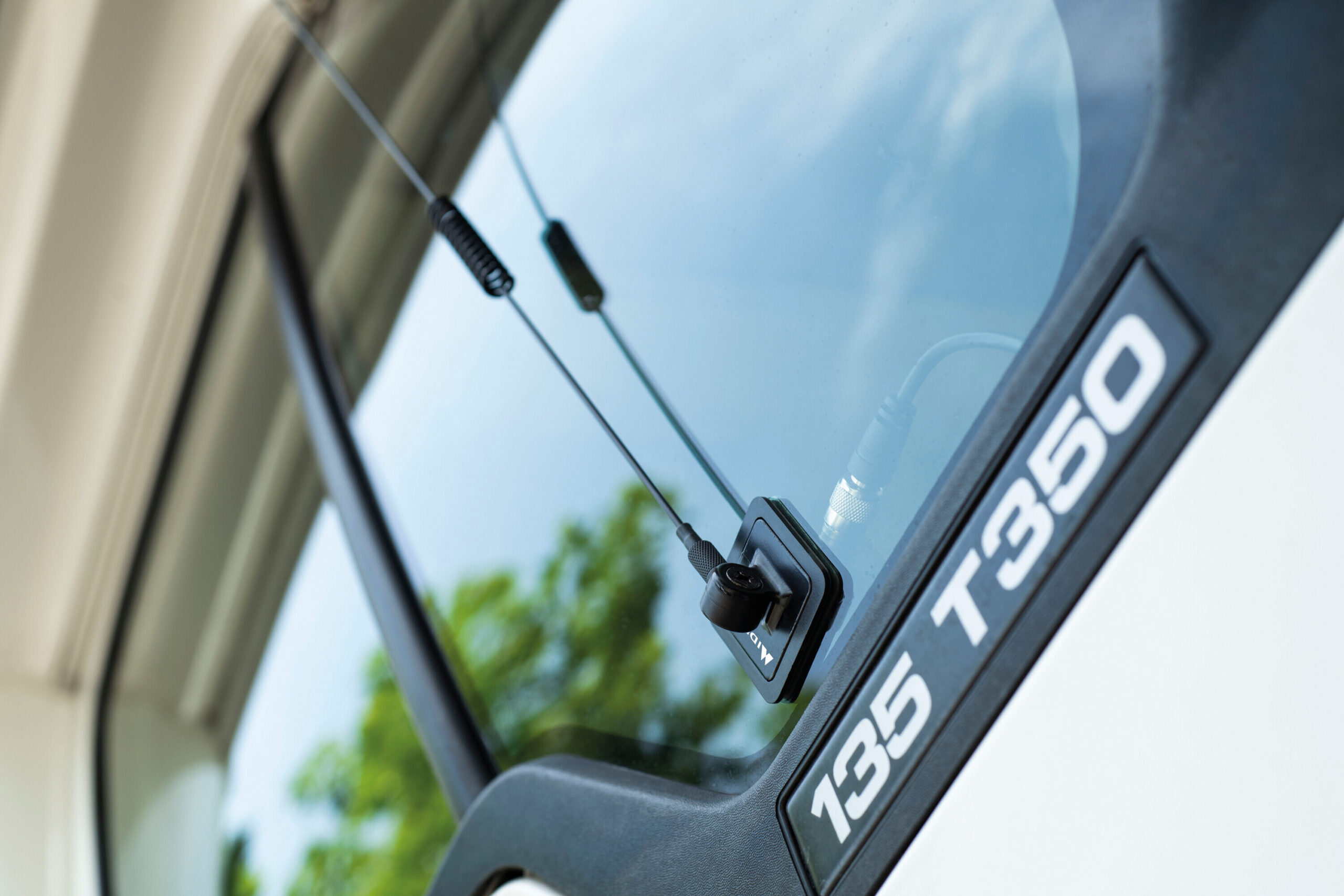 RV 65, antenna CB Camper - immagine 2