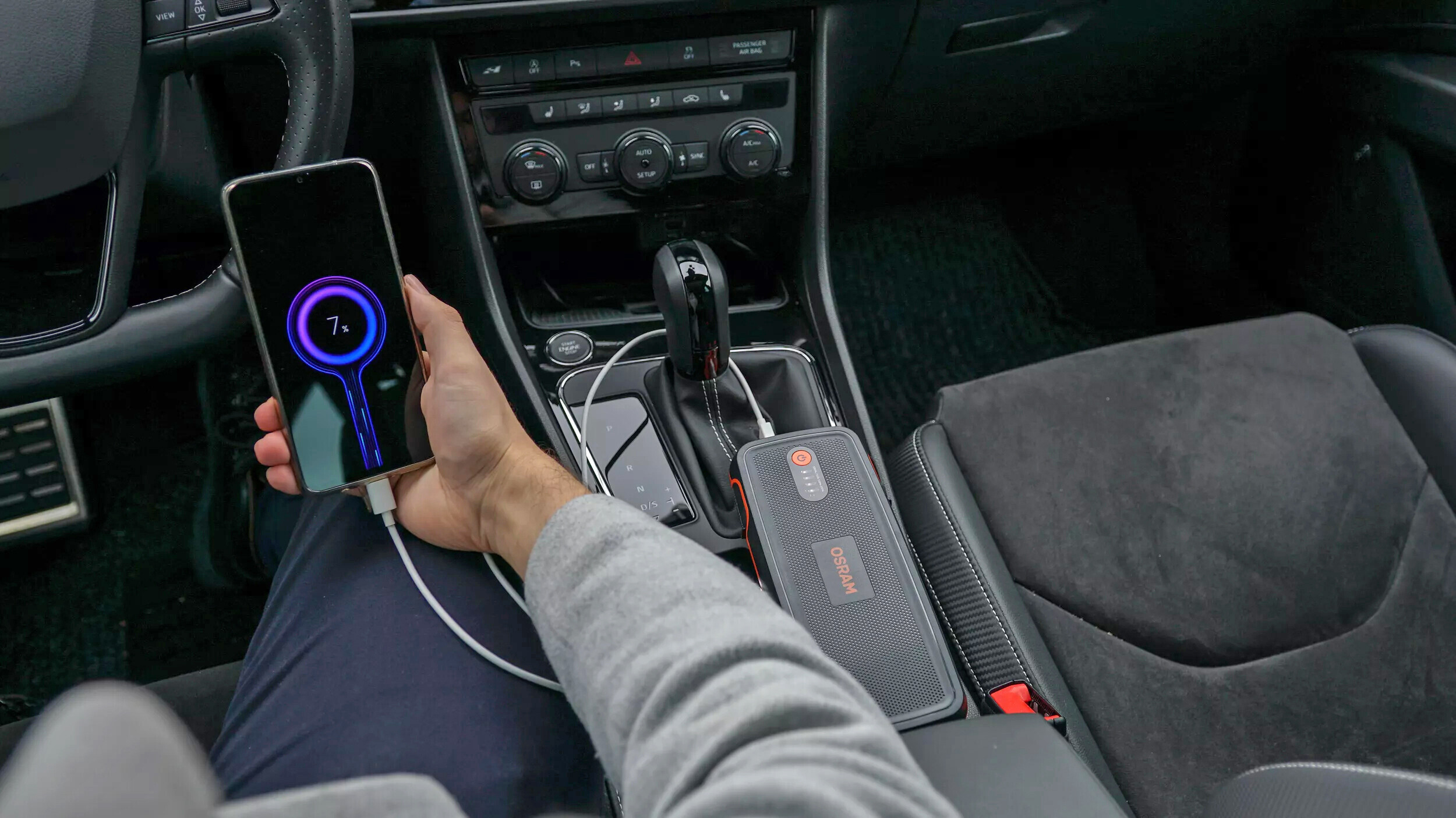 BATTERYstart 400, avviatore di emergenza con funzione power bank - immagine 16