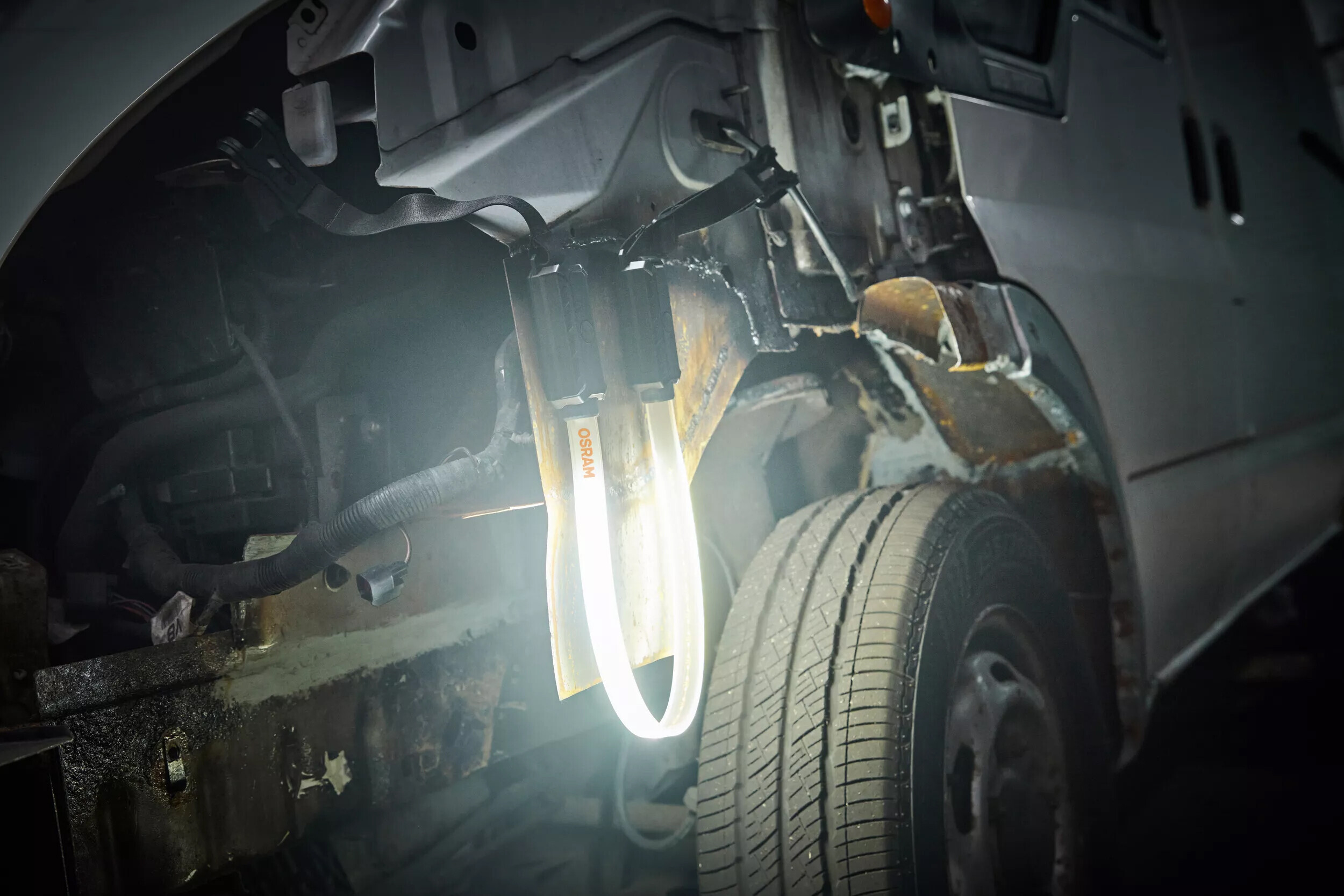 LEDinspect FLEXIBLE INSPECTION LIGHT, torcia da ispezione sotto cofano flessibile - immagine 8