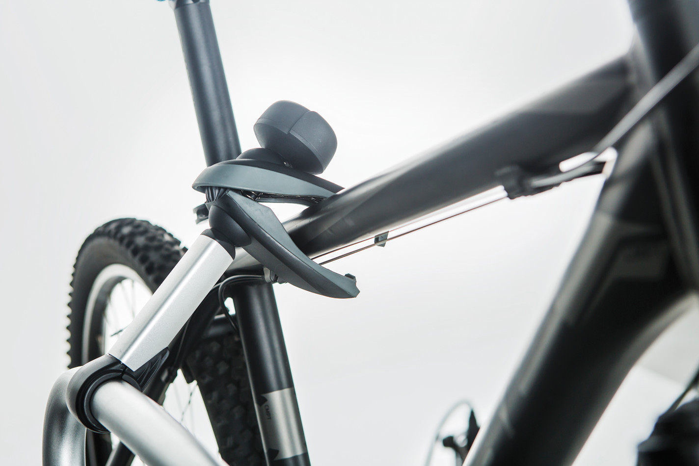 JustClick, portabiciclette per gancio traino - 2 bici - immagine 15